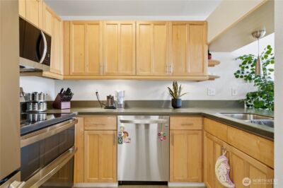 436 4th Ave #436, Kirkland, WA 98033 - Photo 17