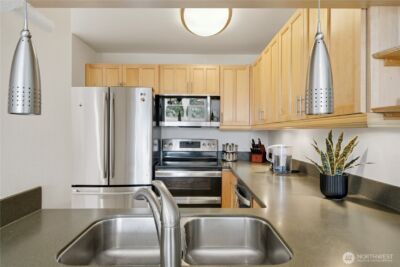 436 4th Ave #436, Kirkland, WA 98033 - Photo 18