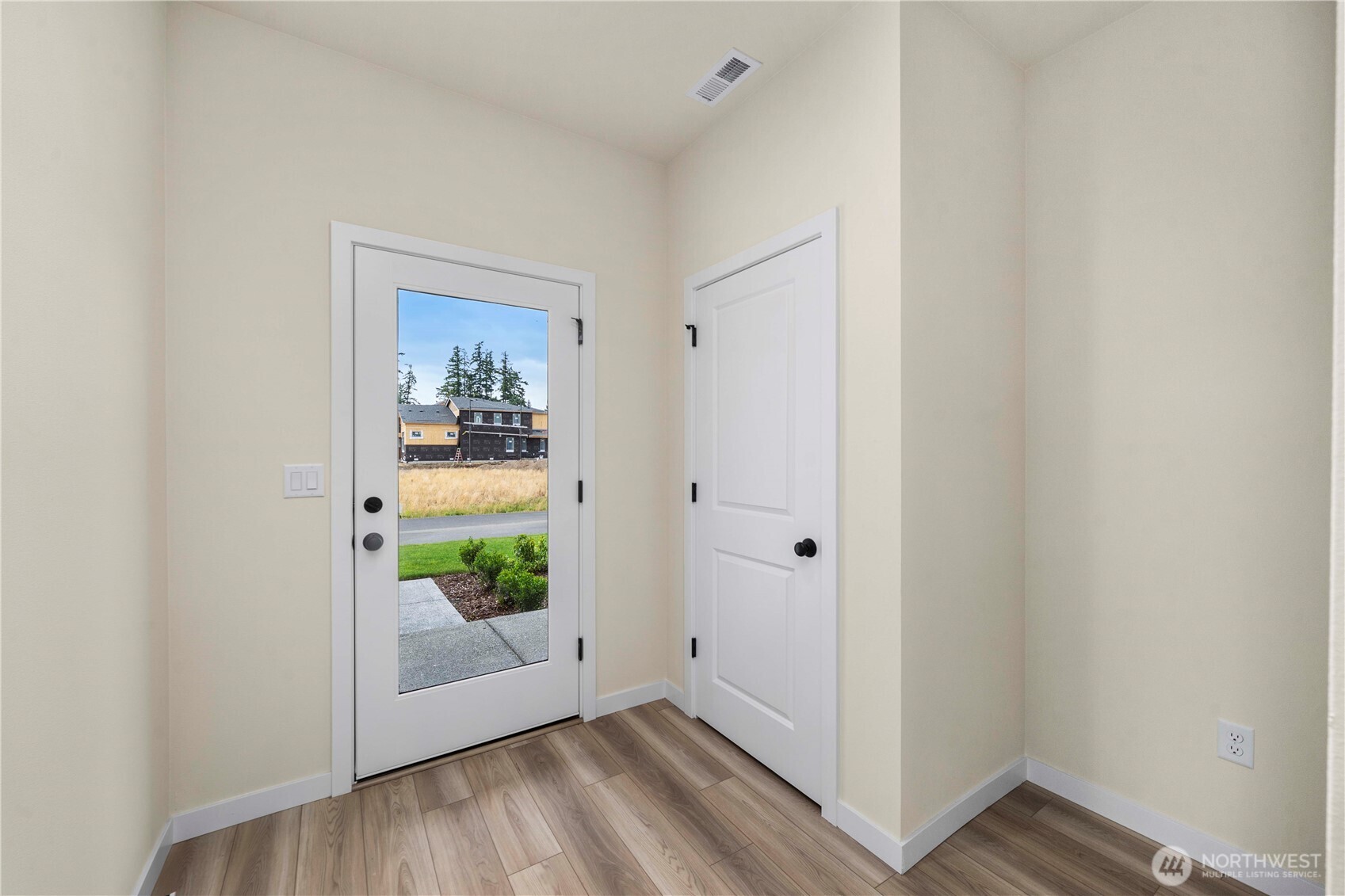 2125 Maple Street , Wenatchee, WA 98801