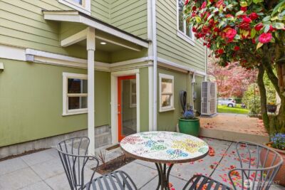 1322 NE 70th Street , Seattle, WA 98115-5631 - Photo 31