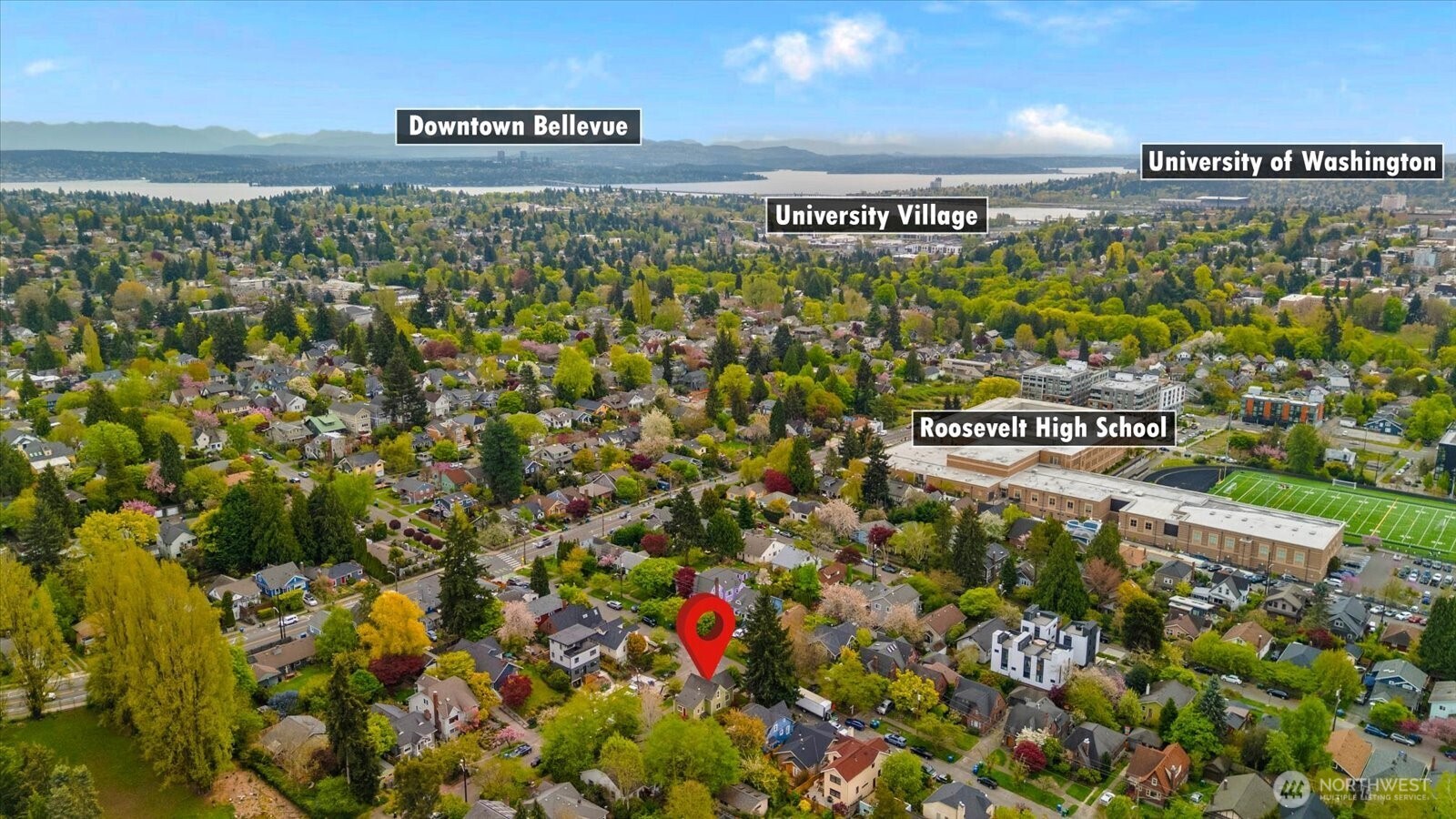1322 NE 70th Street , Seattle, WA 98115-5631
