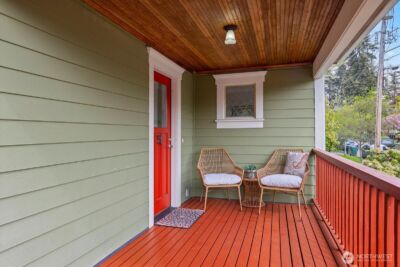 1322 NE 70th Street , Seattle, WA 98115-5631 - Photo 4
