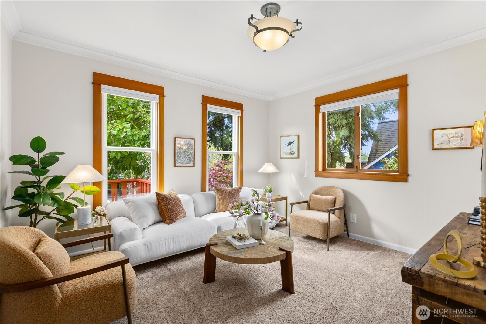 1322 NE 70th Street , Seattle, WA 98115-5631