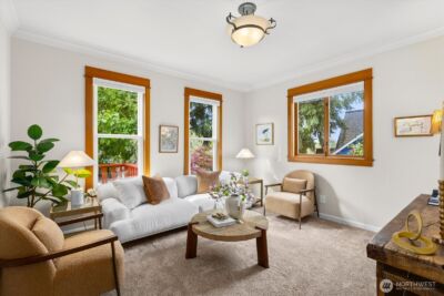 1322 NE 70th Street , Seattle, WA 98115-5631 - Photo 5