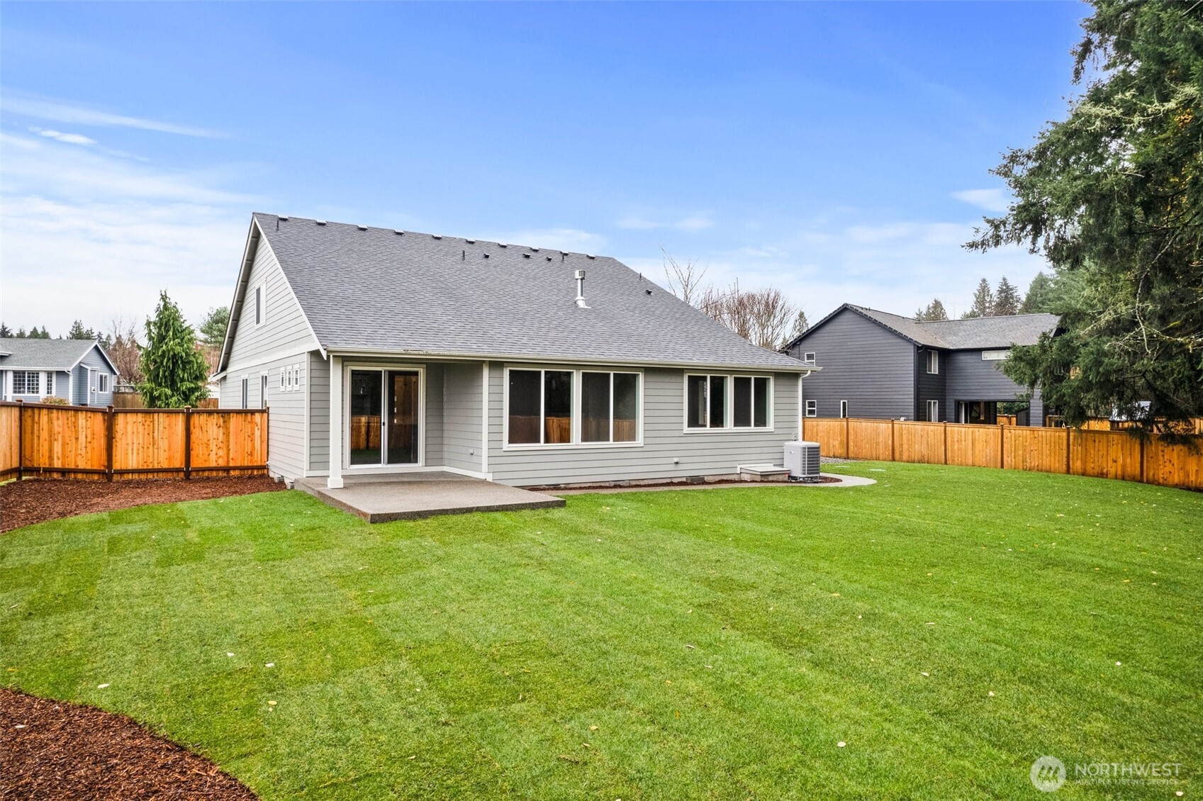 5216 Klahanie Drive NW, Olympia, WA 98502