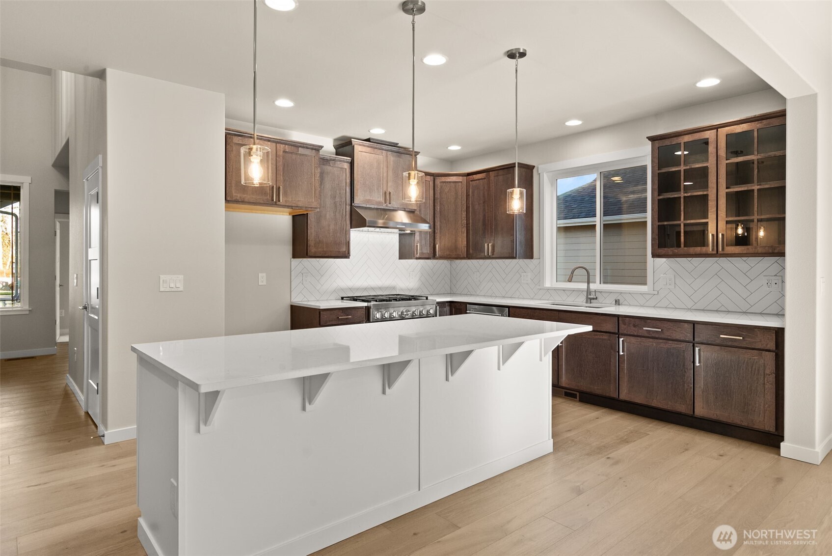 5216 Klahanie Drive NW, Olympia, WA 98502
