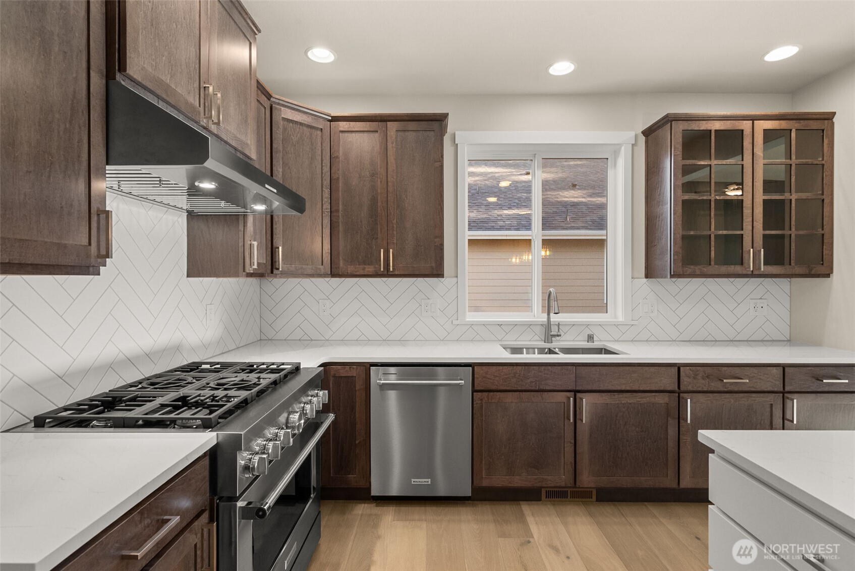 5216 Klahanie Drive NW, Olympia, WA 98502