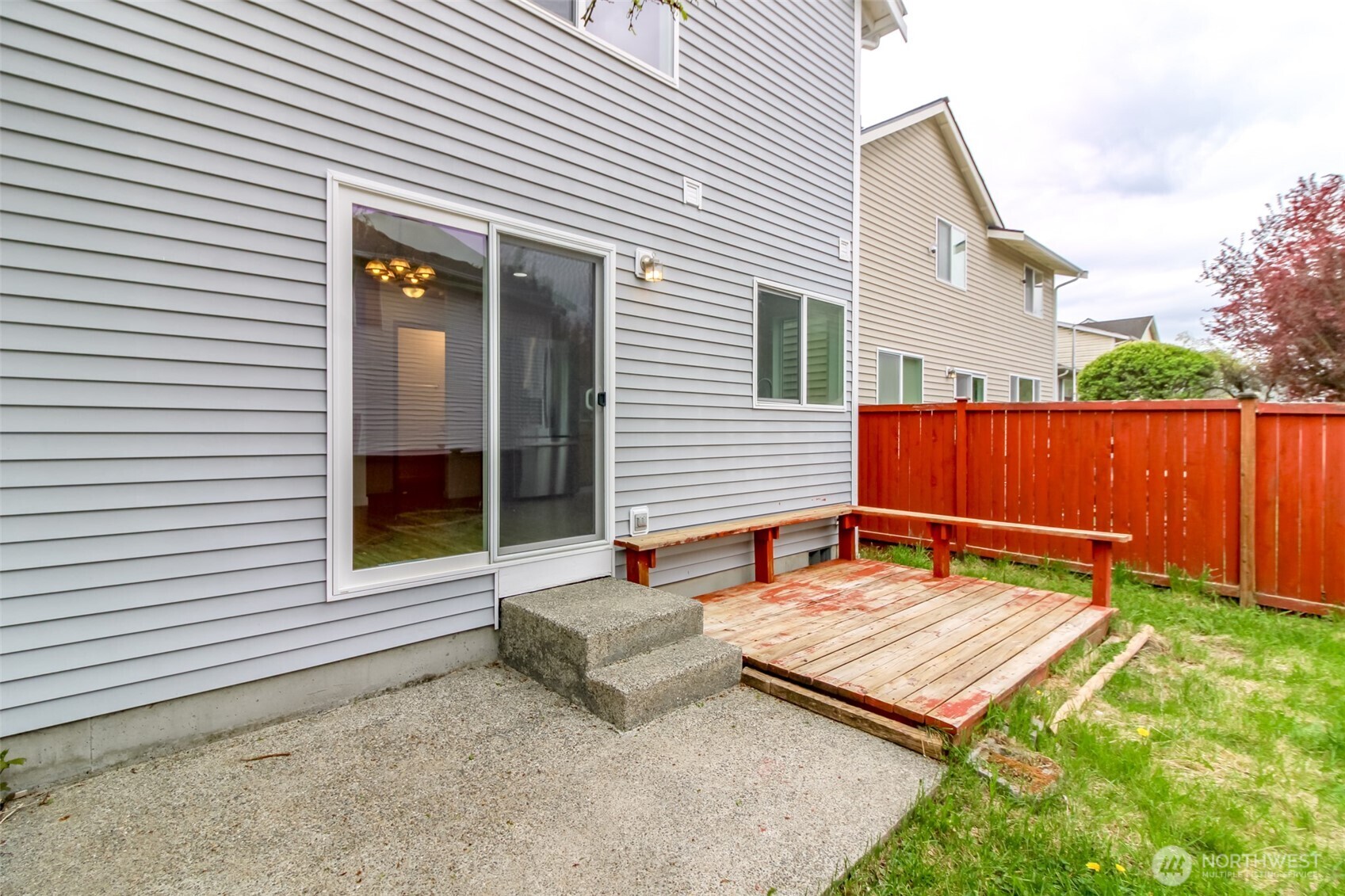 14810 68th Ave E , Puyallup, WA 98375