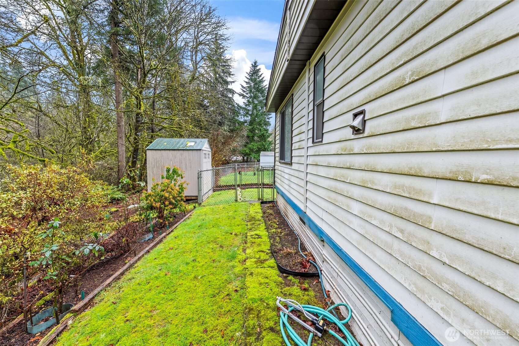 1251 SE Carl Pickle Drive , Port Orchard, WA 98366
