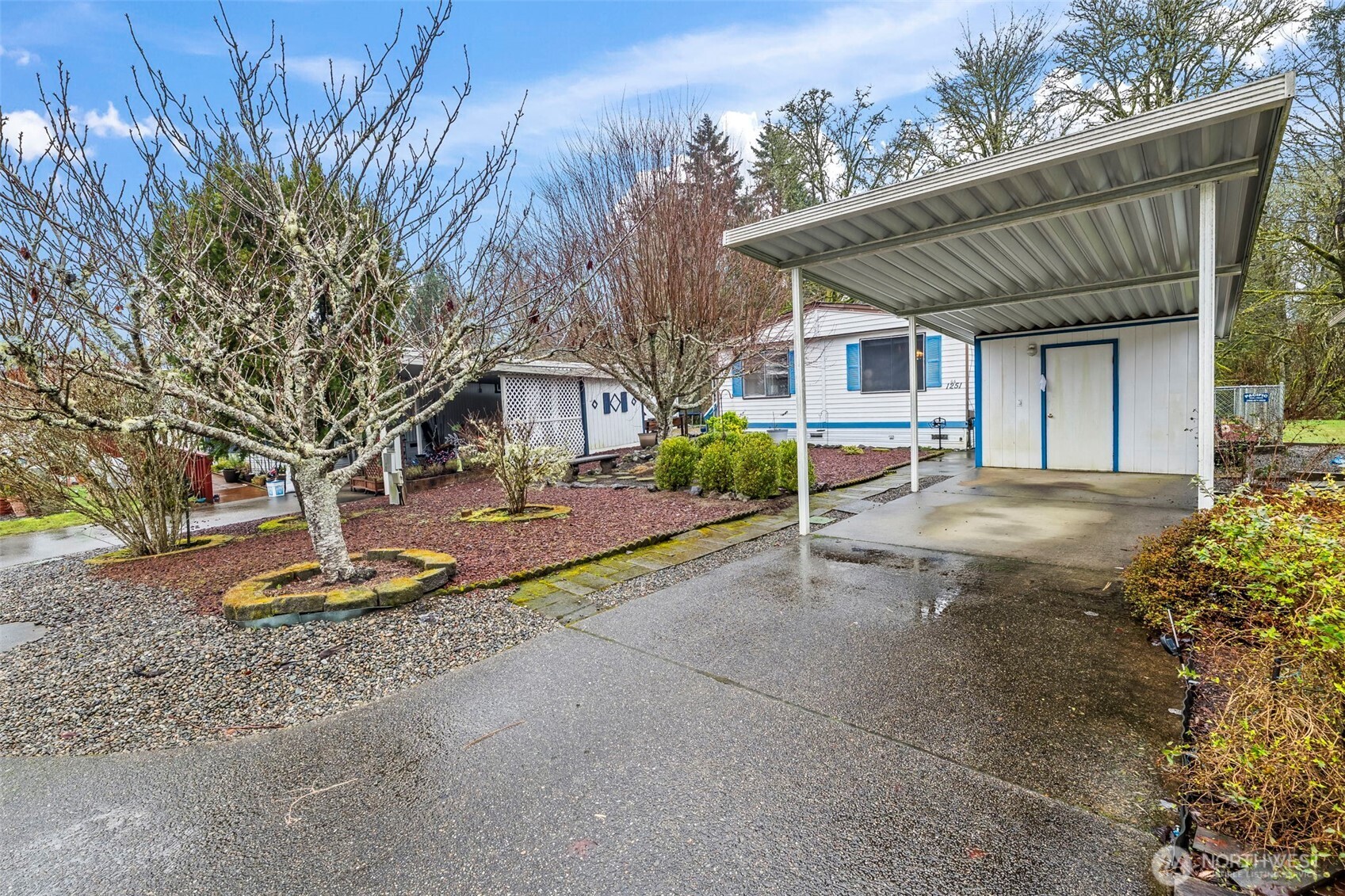 1251 SE Carl Pickle Drive , Port Orchard, WA 98366