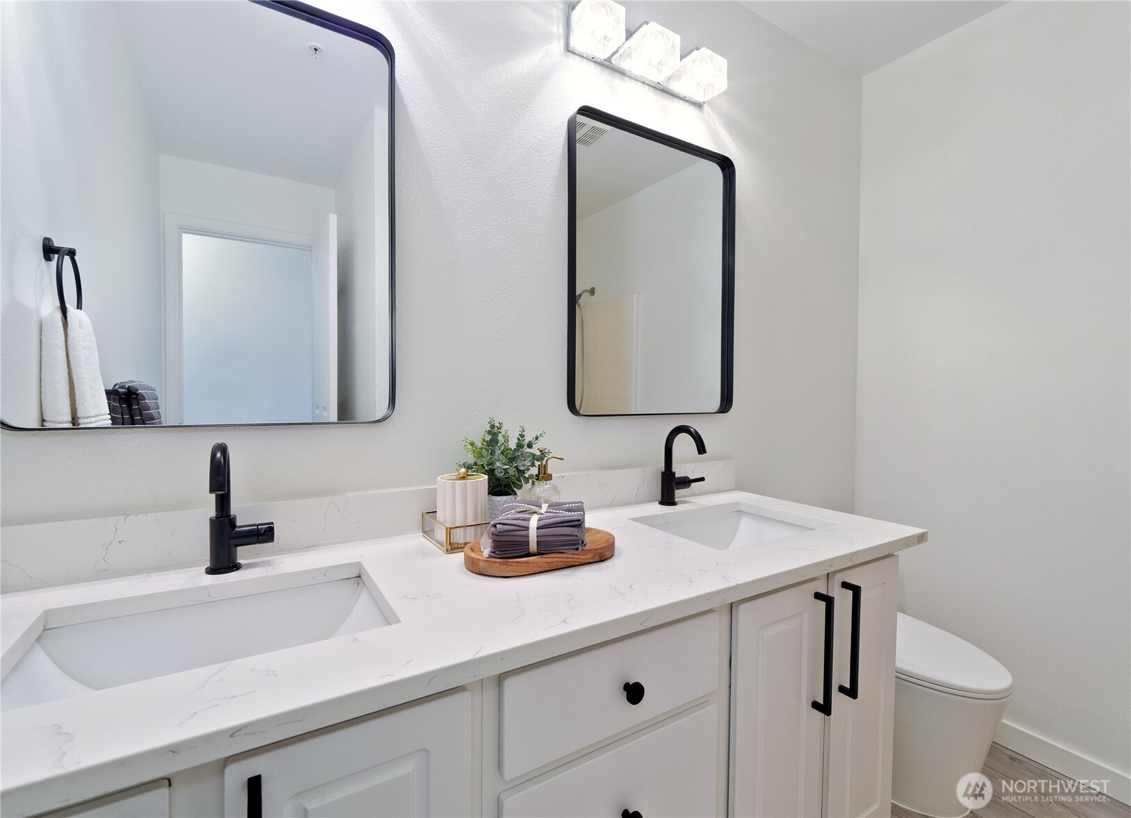 5369 SE 236th Place , Issaquah, WA 98029