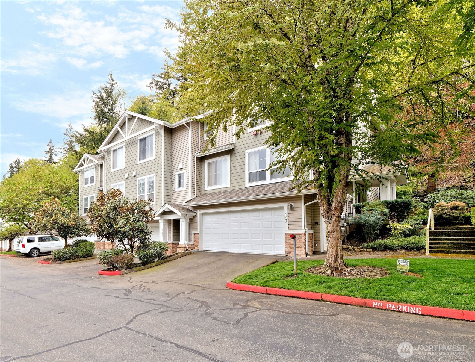 5369 SE 236th Place , Issaquah, WA 98029