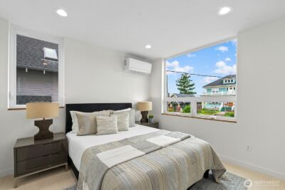4116 A Burke Avenue N, Seattle, WA 98103 - Photo 23