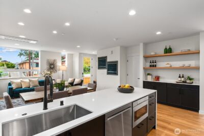4116 A Burke Avenue N, Seattle, WA 98103 - Photo 9