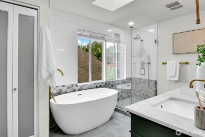15631 SE 156th Street , Renton, WA 98058 - Photo 16