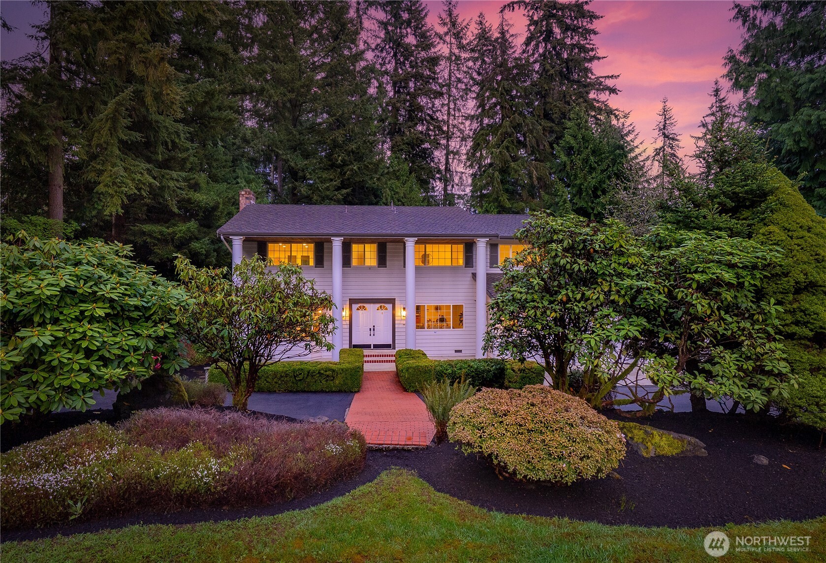 17811 7th Avenue W, Bothell, WA 98012