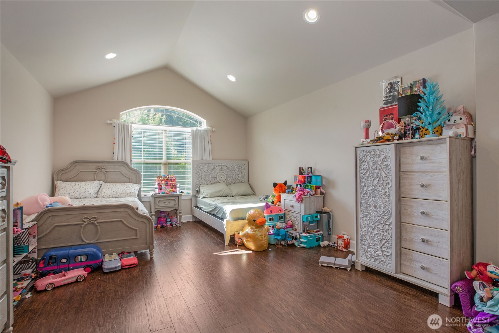 3930 Cameron Drive NE, Lacey, WA 98516