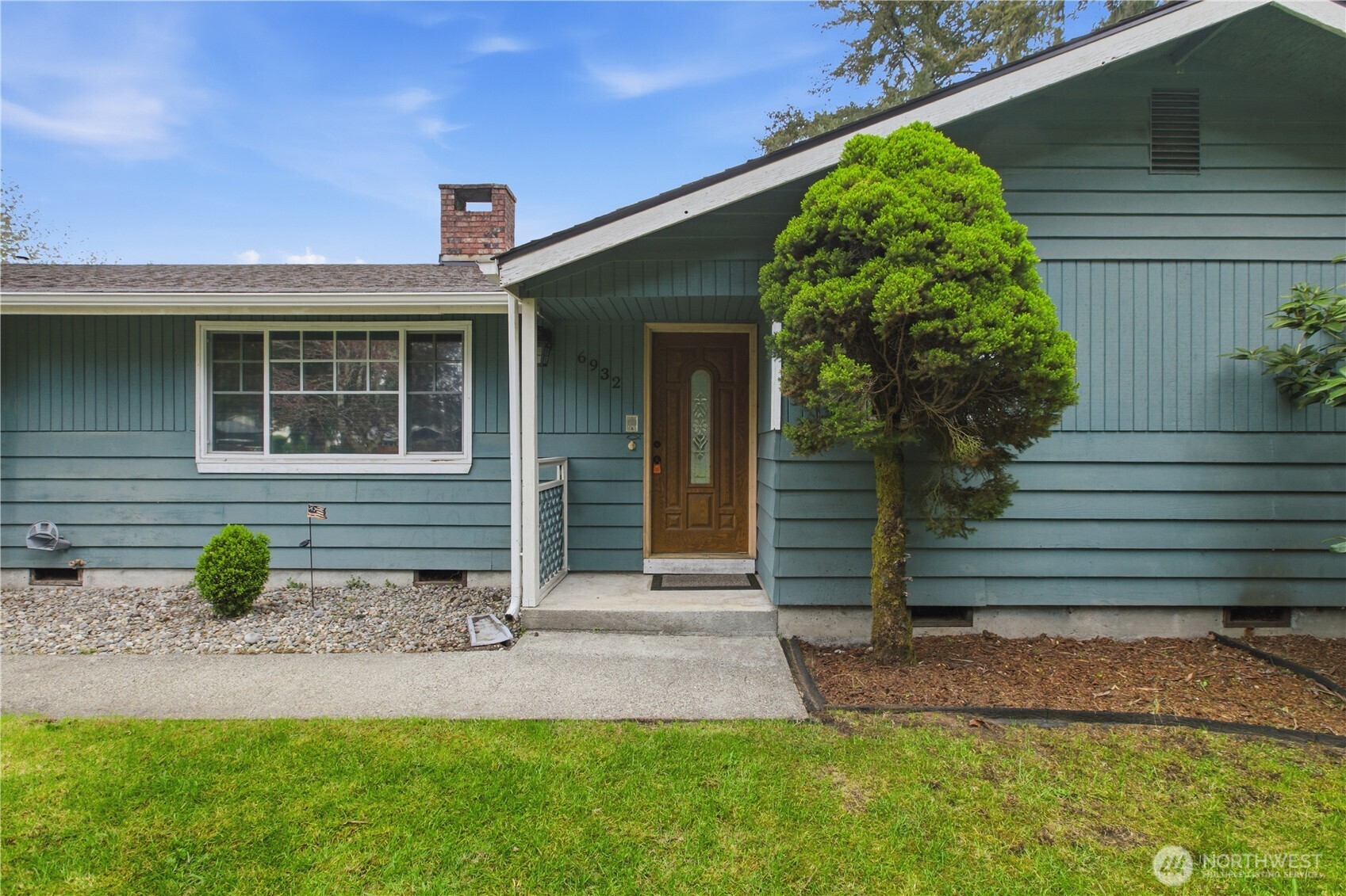 6932 Foster Drive SW, Olympia, WA 98512