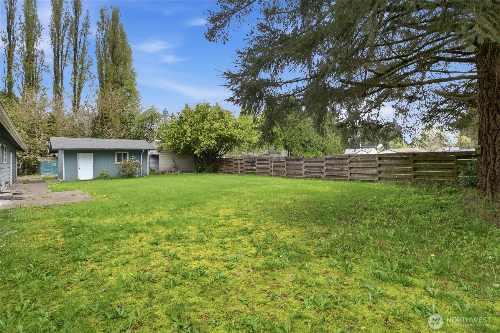 6932 Foster Drive SW, Olympia, WA 98512