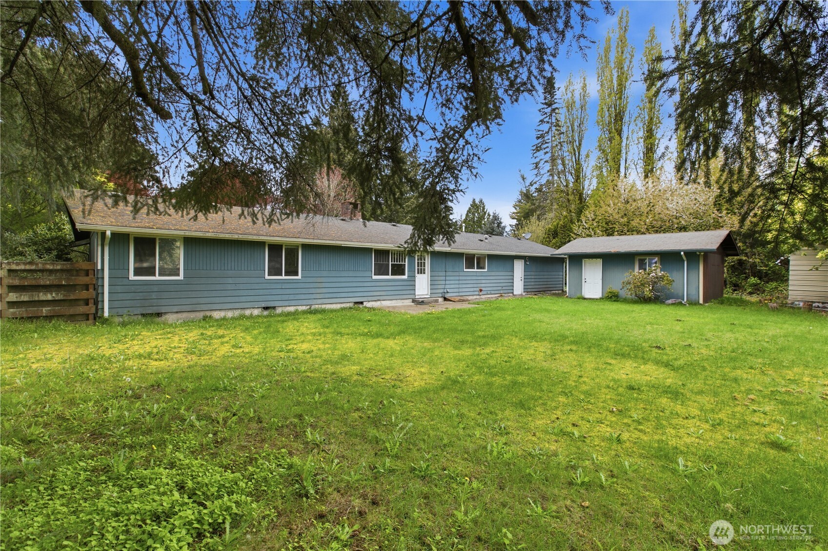 6932 Foster Drive SW, Olympia, WA 98512