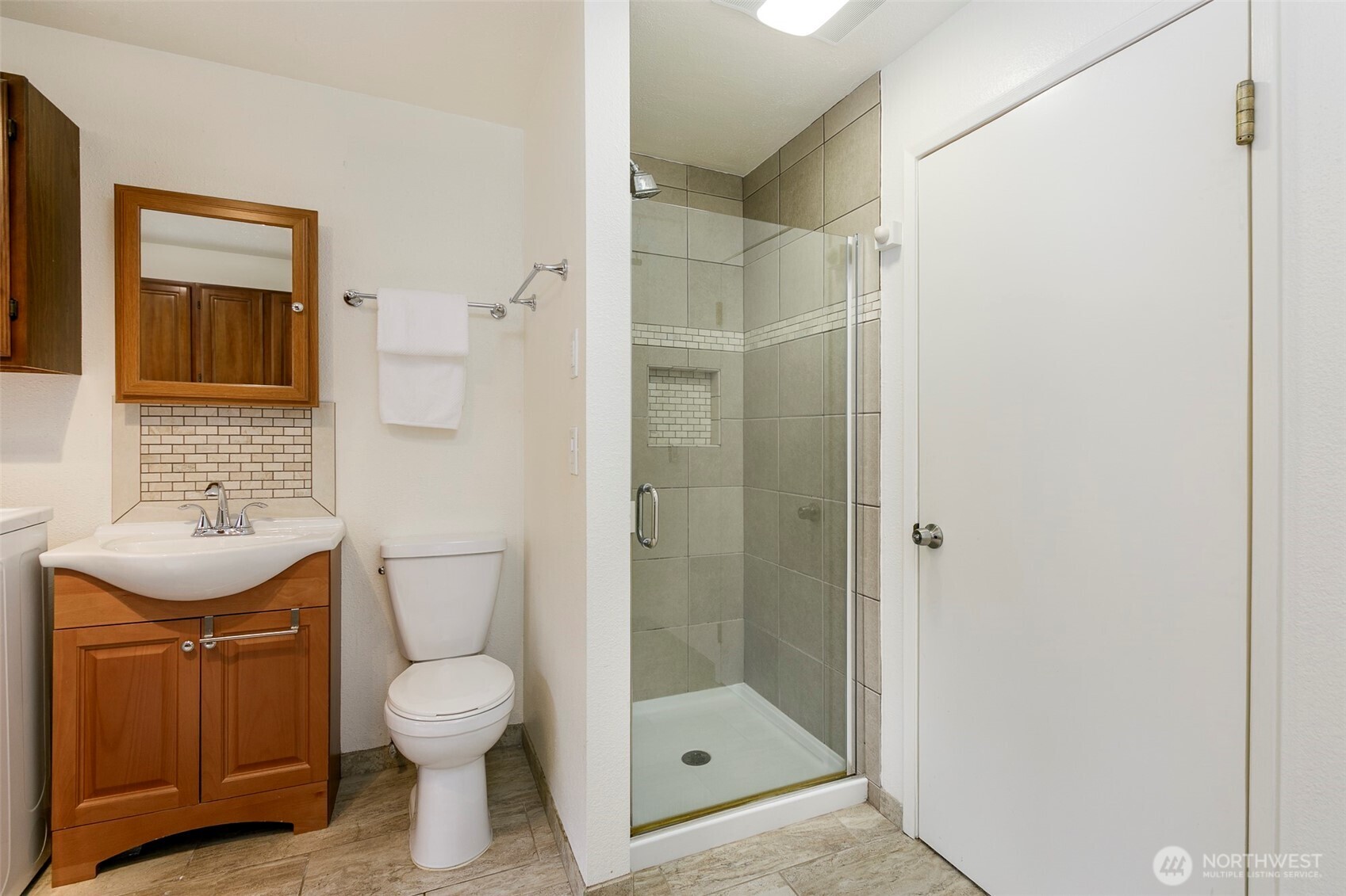 15812 NE 106th Street , Redmond, WA 98052