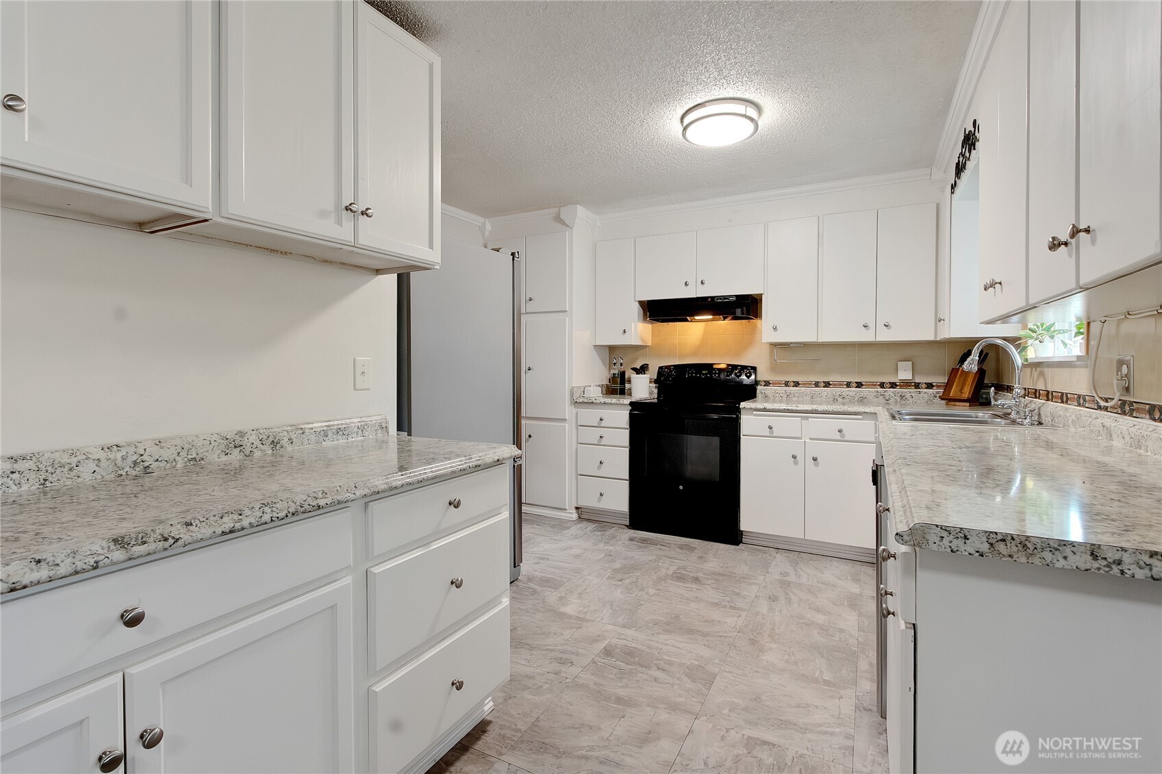 1108 20th Street NW, Puyallup, WA 98371