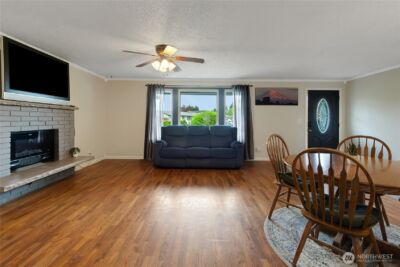 1108 20th Street NW, Puyallup, WA 98371 - Photo 6