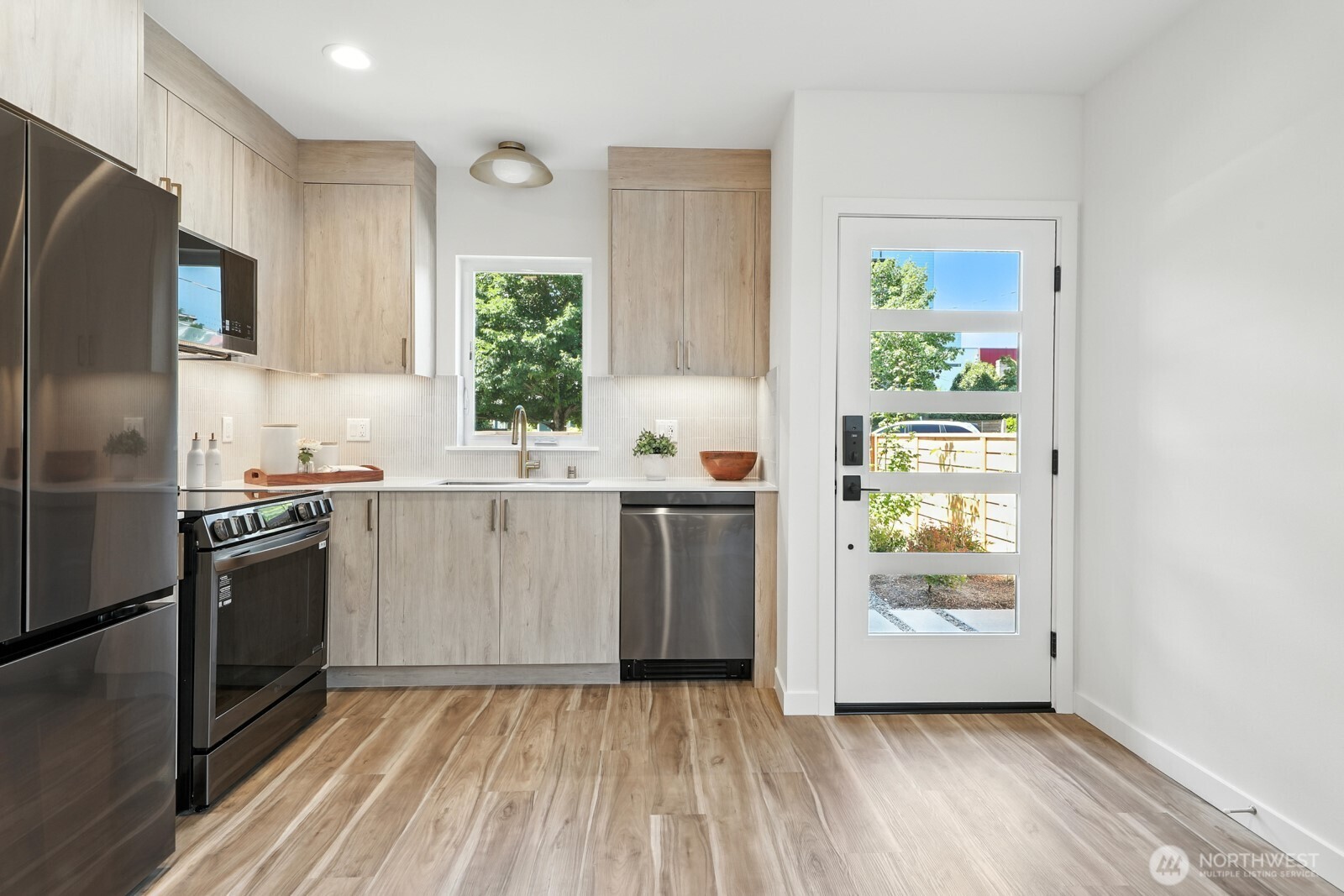 9020 13th Avenue NW #C, Seattle, WA 98117