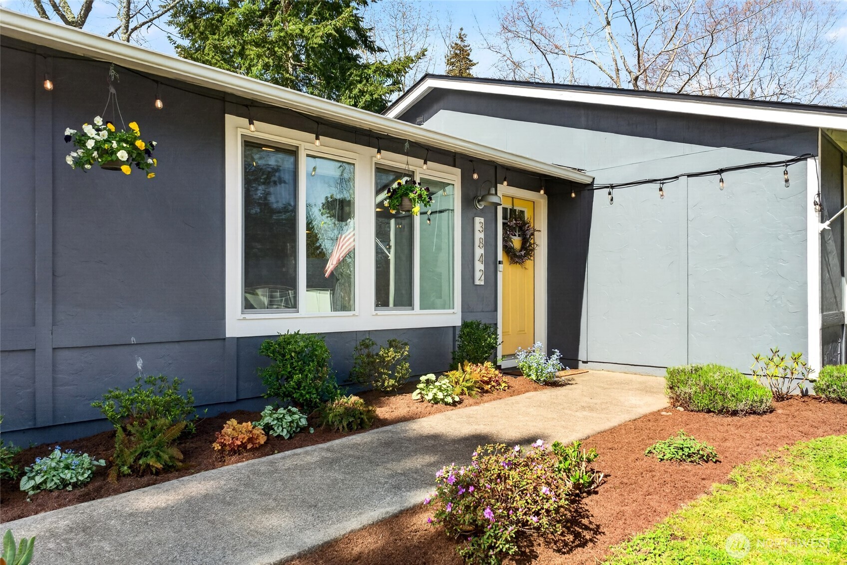 3842 N Winnifred Street , Tacoma, WA 98407