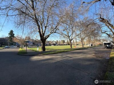 5221 S Ferdinand Street , Seattle, WA 98118 - Photo 12