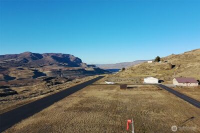 5 Peach Road , Waterville, WA 98858