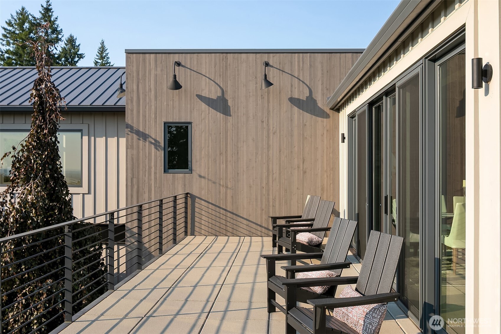 1918 94th Avenue NE, Clyde Hill, WA 98004