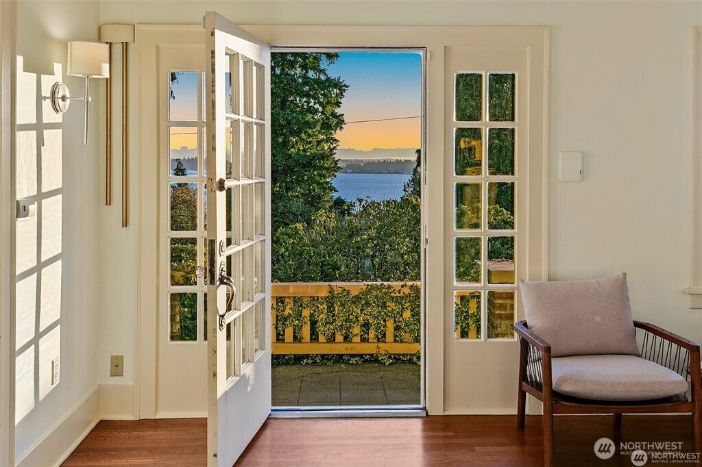 707 Lake Washington Boulevard S, Seattle, WA 98144