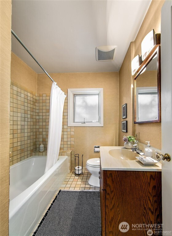 707 Lake Washington Boulevard S, Seattle, WA 98144