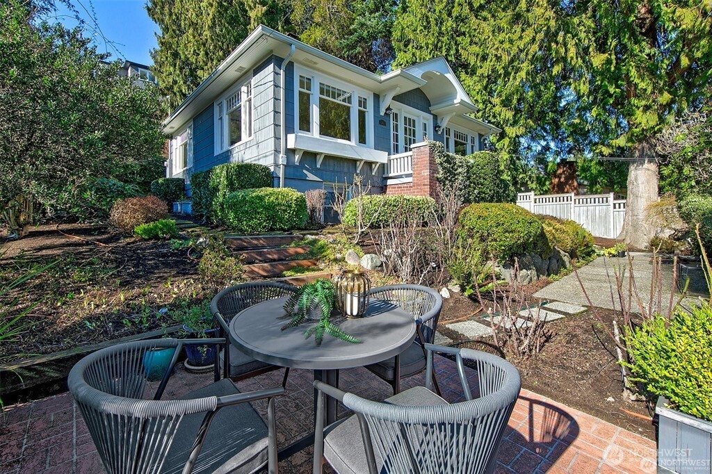 707 Lake Washington Boulevard S, Seattle, WA 98144