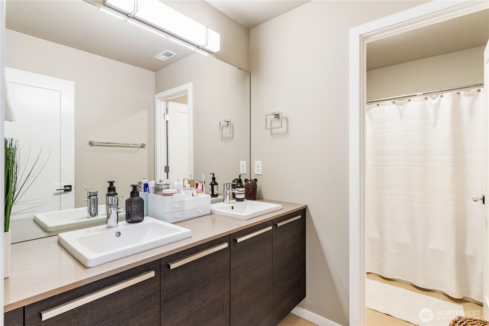 12808 SE 213th Street , Kent, WA 98031