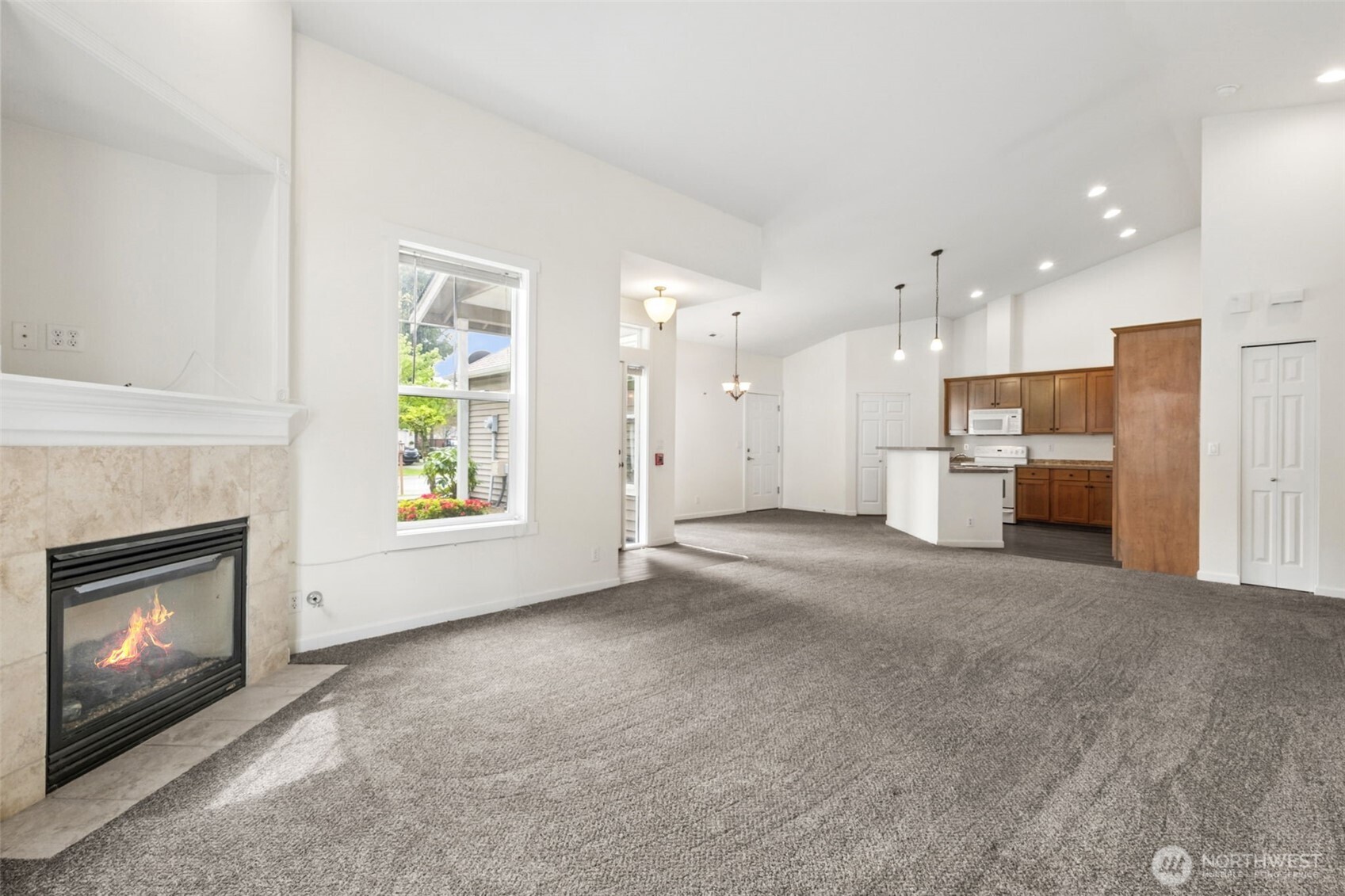 24202 224th Ave SE #3, Maple Valley, WA 98038