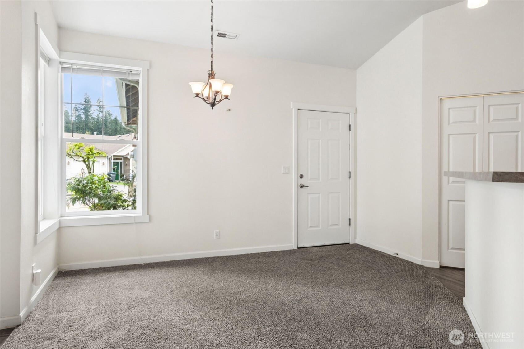 24202 224th Ave SE #3, Maple Valley, WA 98038