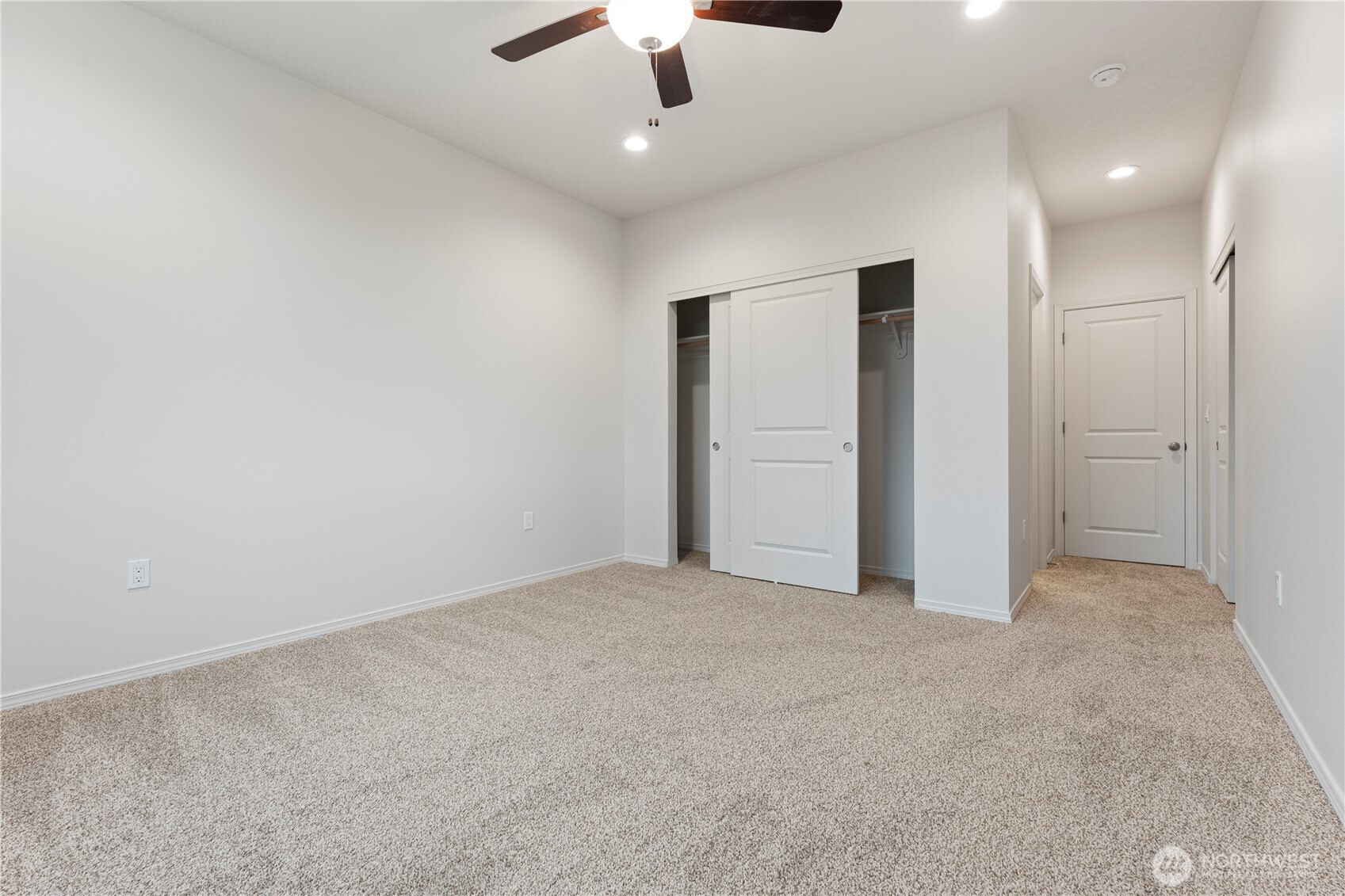 306 Poplar Street , Royal City, WA 99357