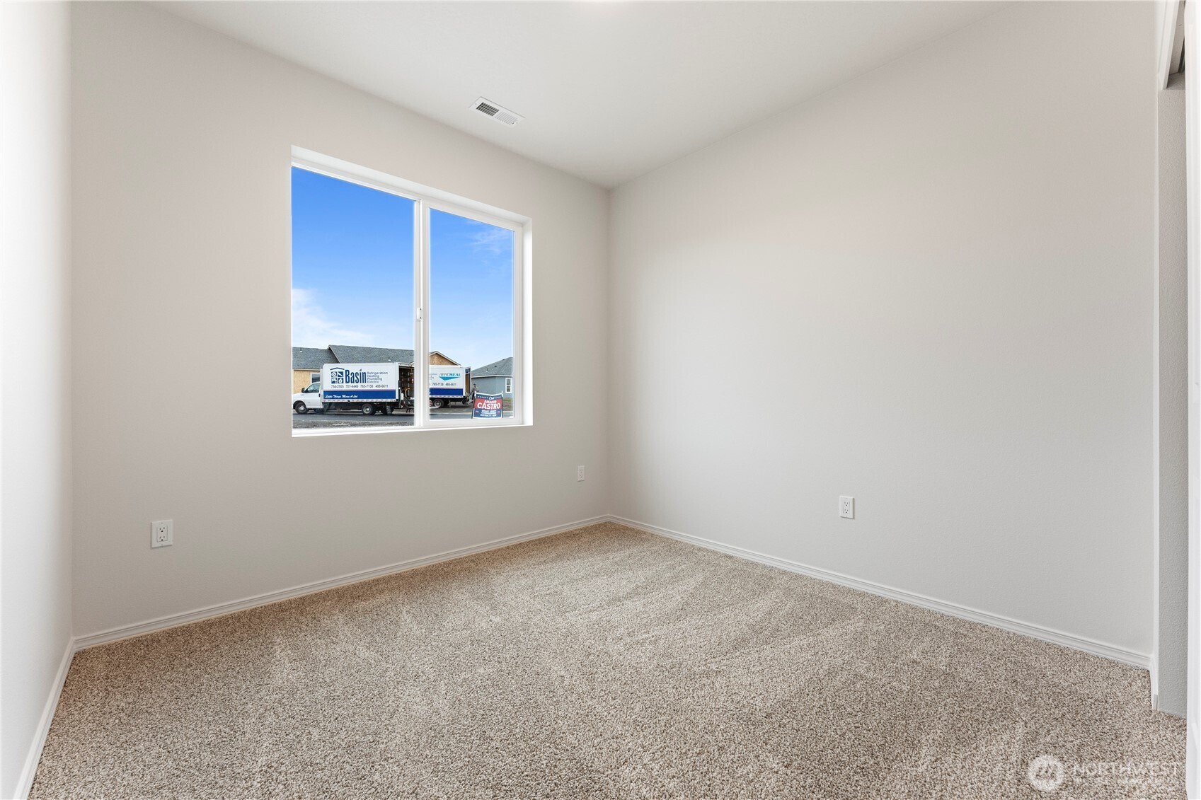 306 Poplar Street , Royal City, WA 99357