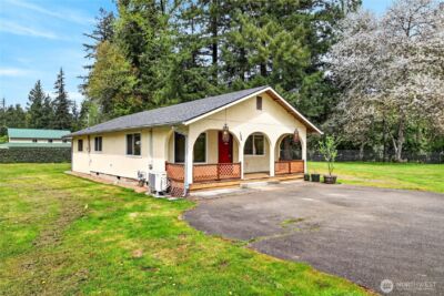 306 11th Street N, Sultan, WA 98294 - Photo 2