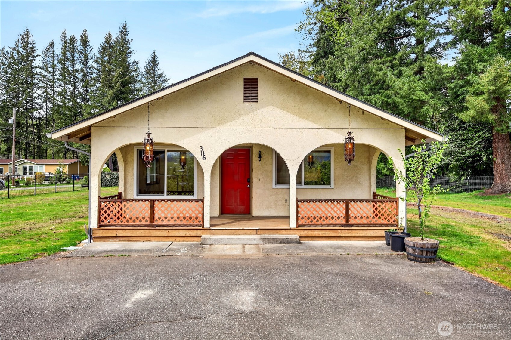 306 11th Street N, Sultan, WA 98294
