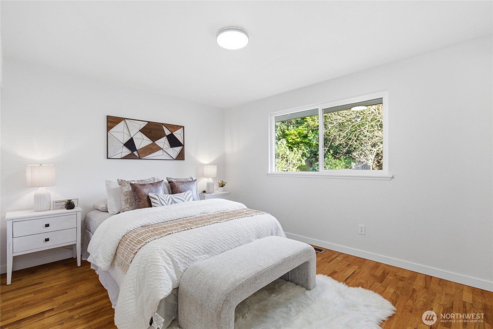 1204 E Laurel Street , Kent, WA 98030