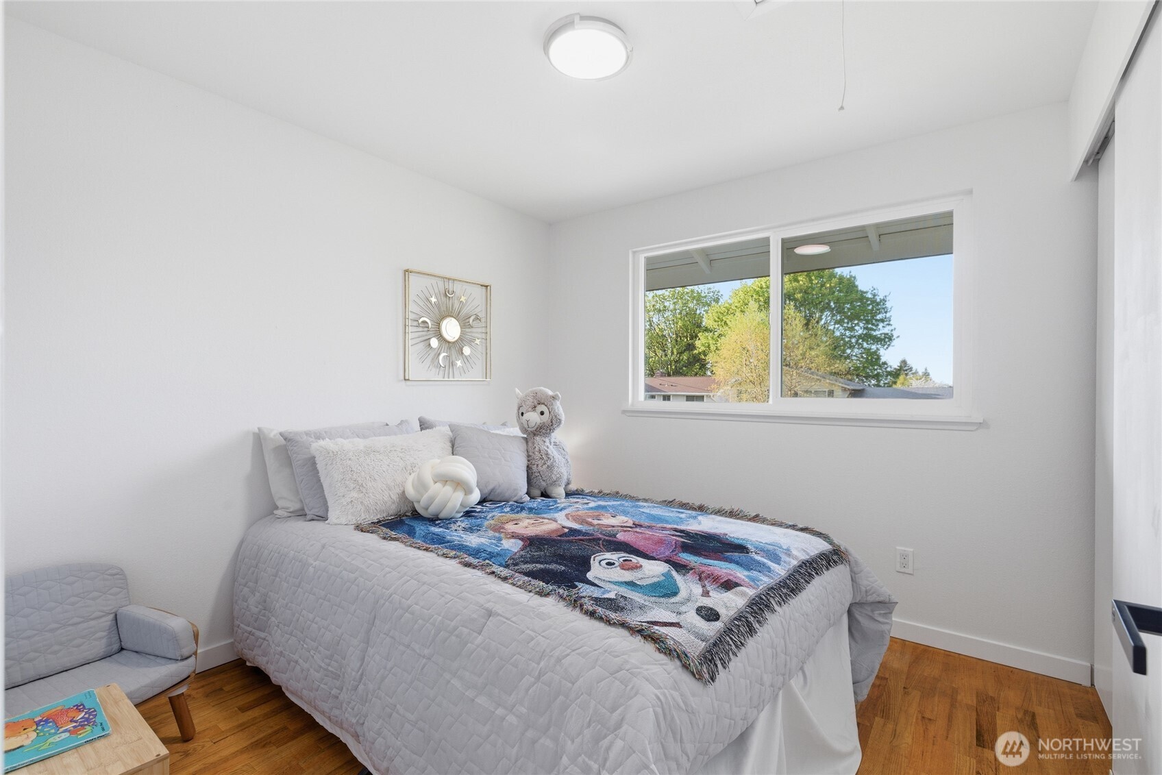 1204 E Laurel Street , Kent, WA 98030