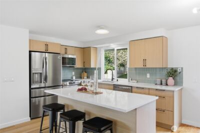 1204 E Laurel Street , Kent, WA 98030 - Photo 3