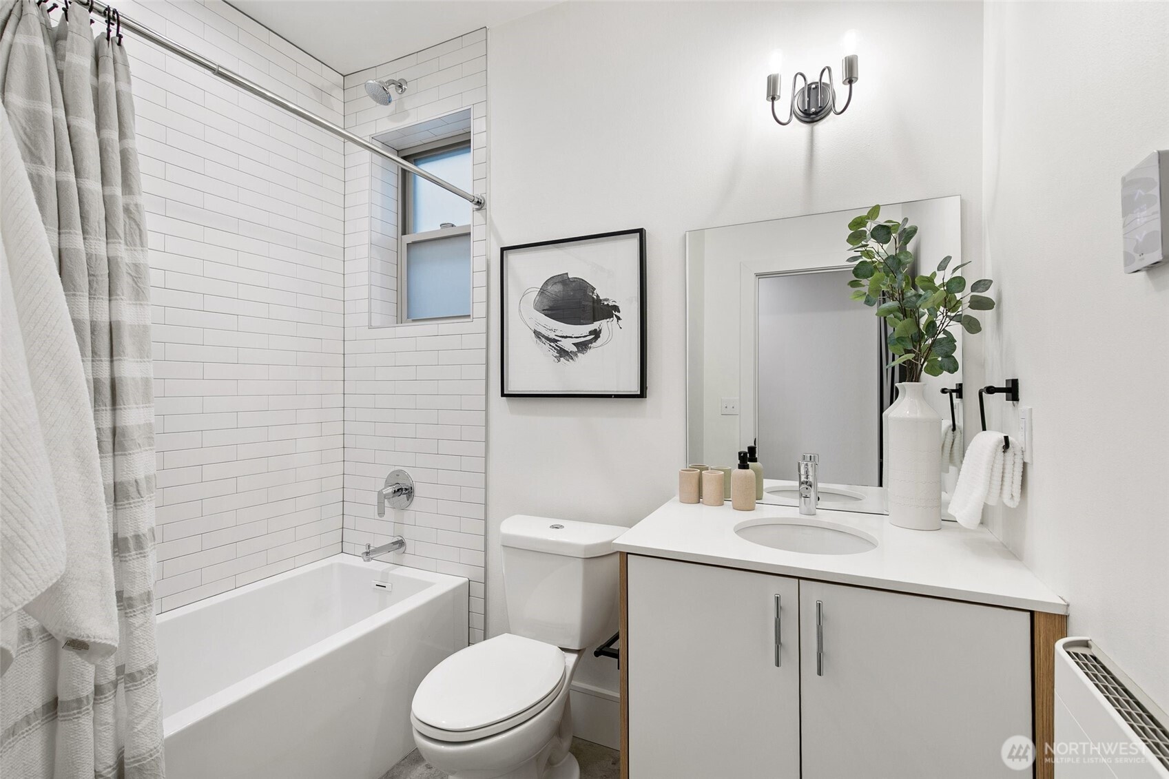 6515 Ellis Avenue S, Seattle, WA 98108