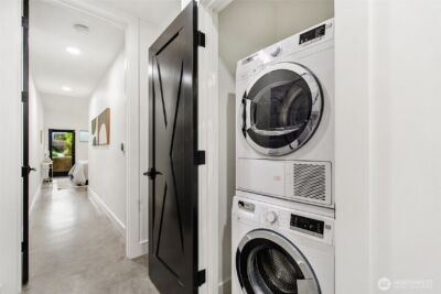 6515 Ellis Avenue S, Seattle, WA 98108 - Photo 23