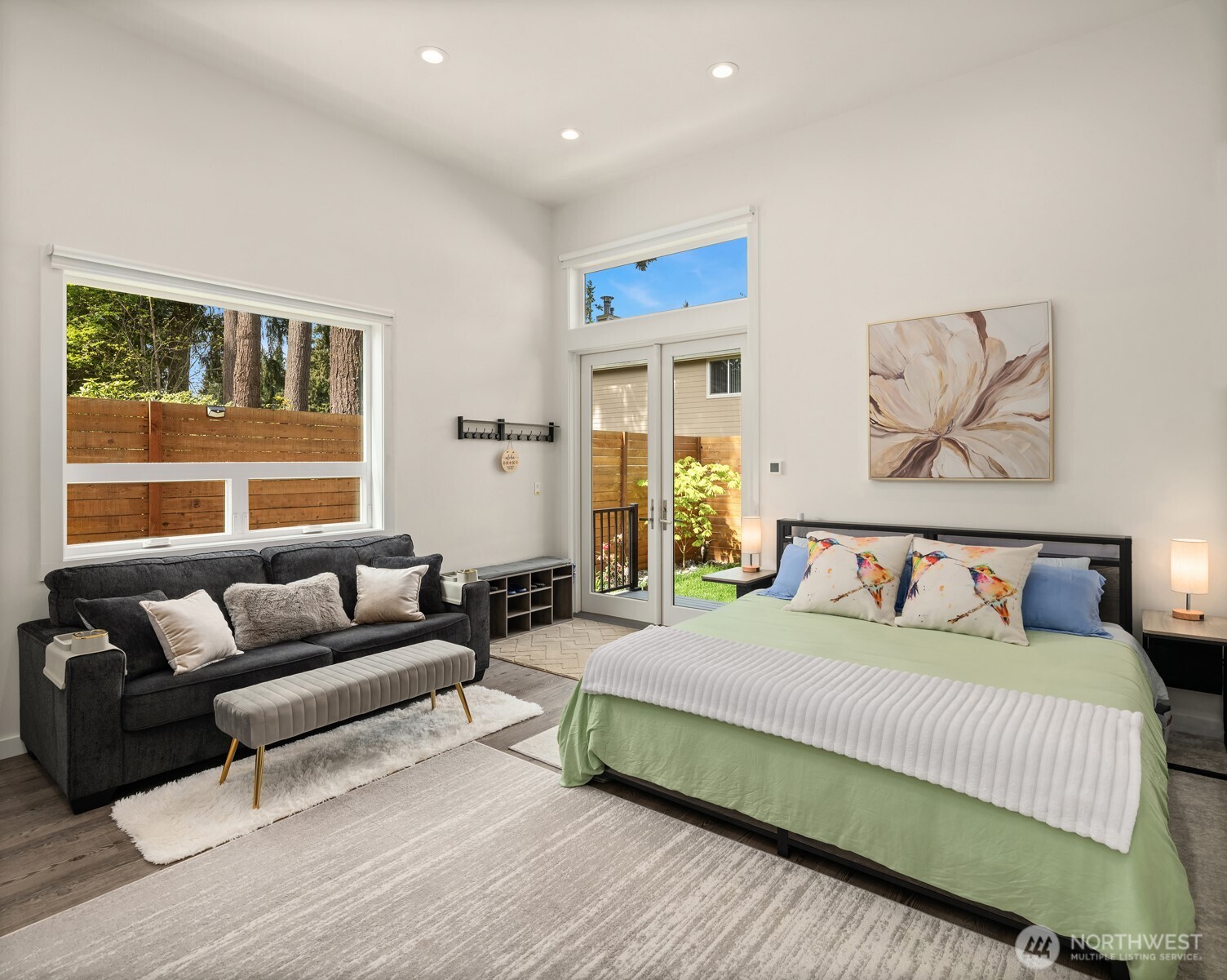 14614 SE 20th Street , Bellevue, WA 98007