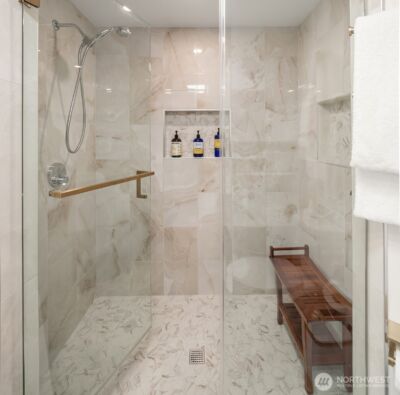 14614 SE 20th Street , Bellevue, WA 98007 - Photo 16
