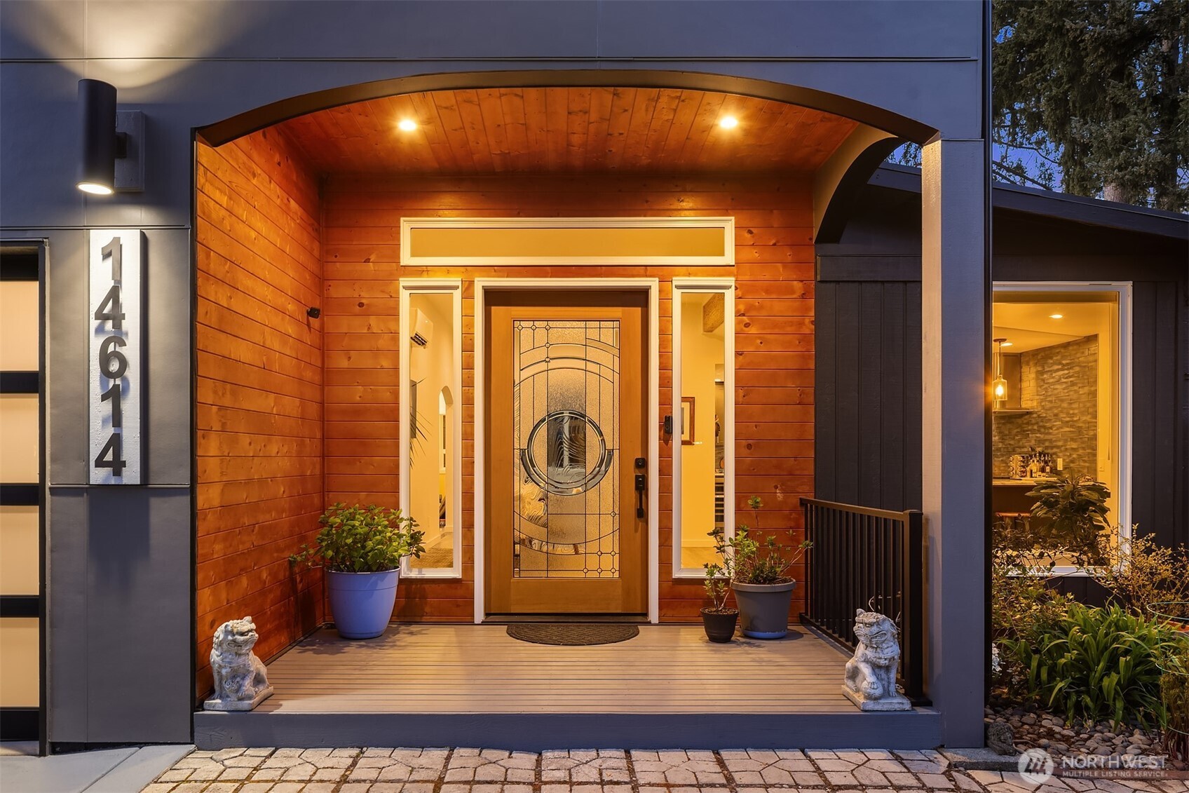 14614 SE 20th Street , Bellevue, WA 98007